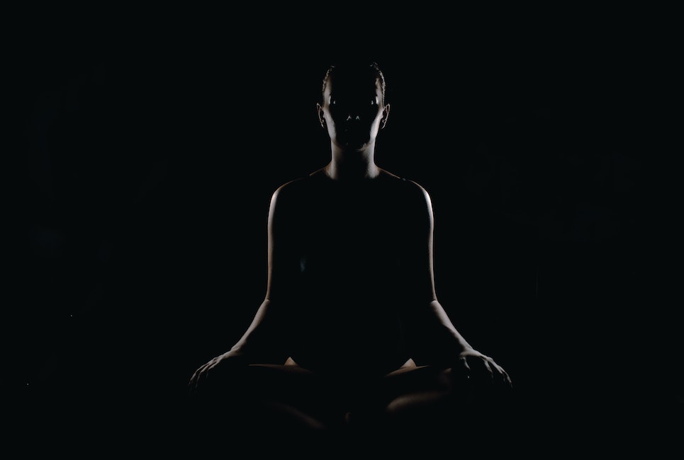 You are currently viewing Four Myths of Meditation